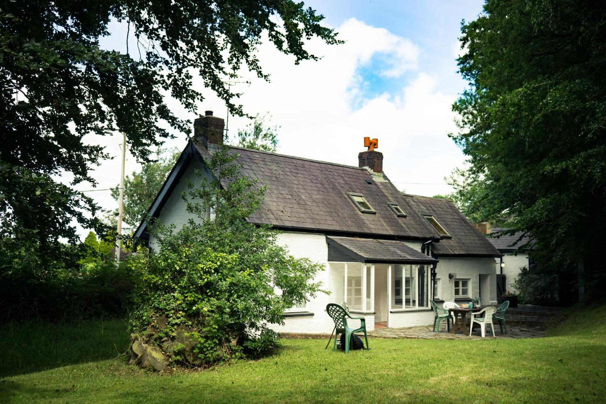Garden Cottage ニューカッスル・エムリン エクステリア 写真